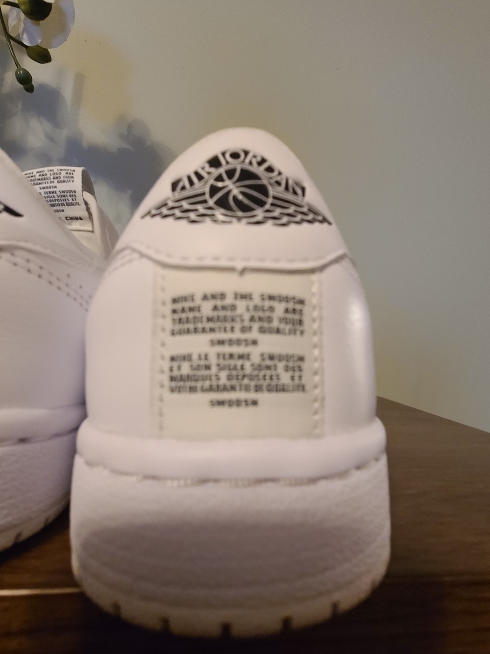 Nike Air Jordan 1 Retro Low White Leather Slip On's AV3918-100 Size 11 - Picture 6 of 16
